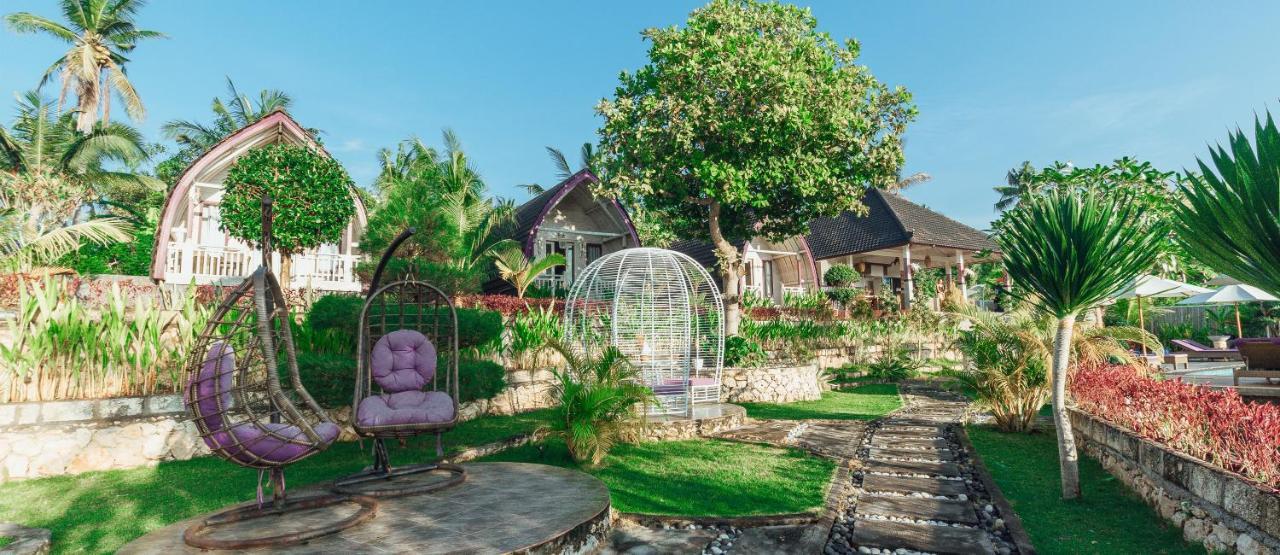 Akusara Jungle Resort And Spa Batununggul Exterior photo